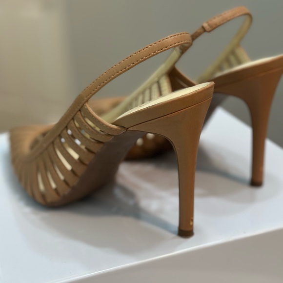 Jessica Simpson Tan Slingback Cutout Heels - Size 6 - Picture 4 of 8